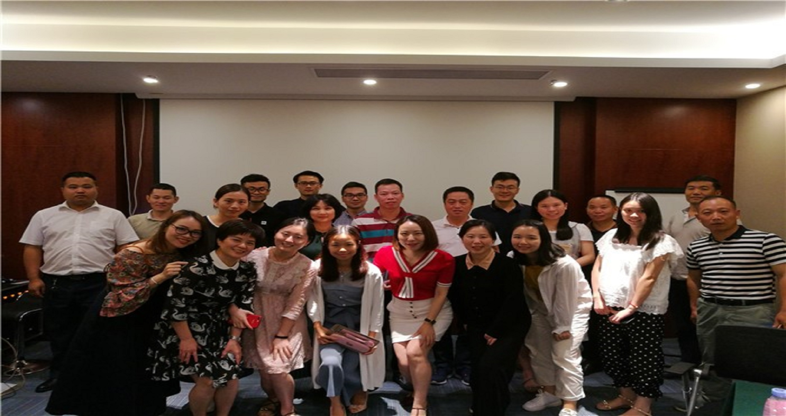 強化主管角色認(rèn)知 提升職場溝通效率